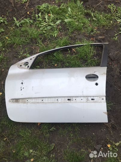 Дверь peugeot 206