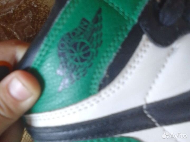 Продаю кроссовки air Jordan