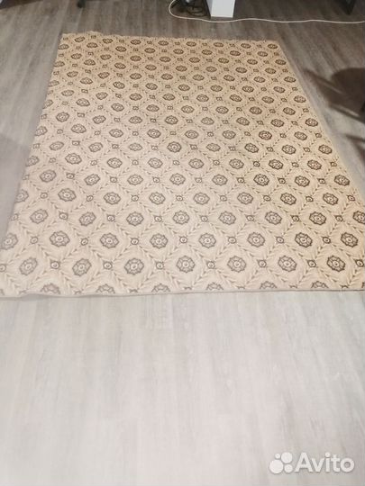 Продаю палас 285х205