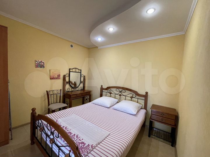 1-к. квартира, 35 м², 1/6 эт.