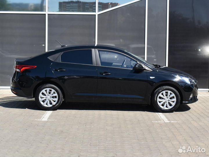 Hyundai Solaris 1.6 AT, 2021, 65 150 км