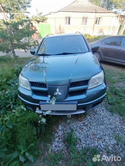 Mitsubishi Outlander 2.0 МТ, 2006, 366 000 км