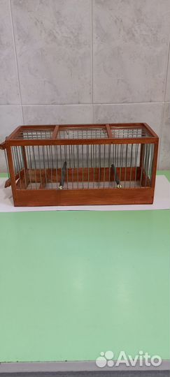 Клетка для птиц из дерева