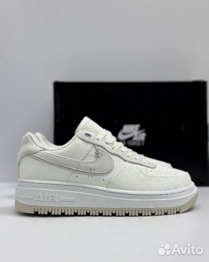 Кроссовки мужские nike air force