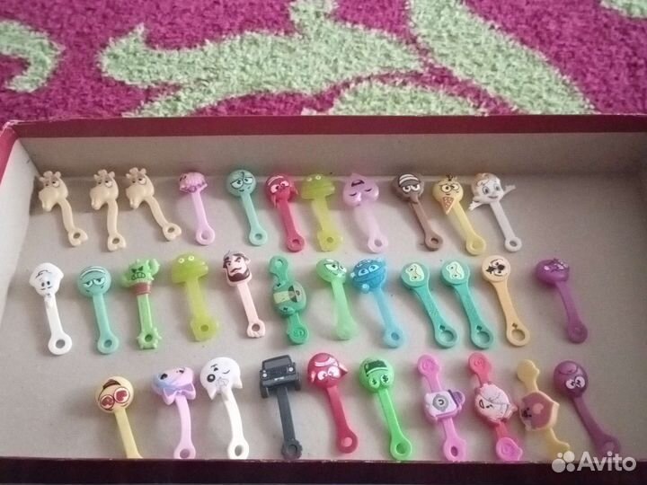 Игрушки из пятерочки и шокобоксов