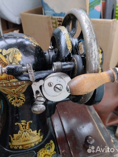 Швейная машинка