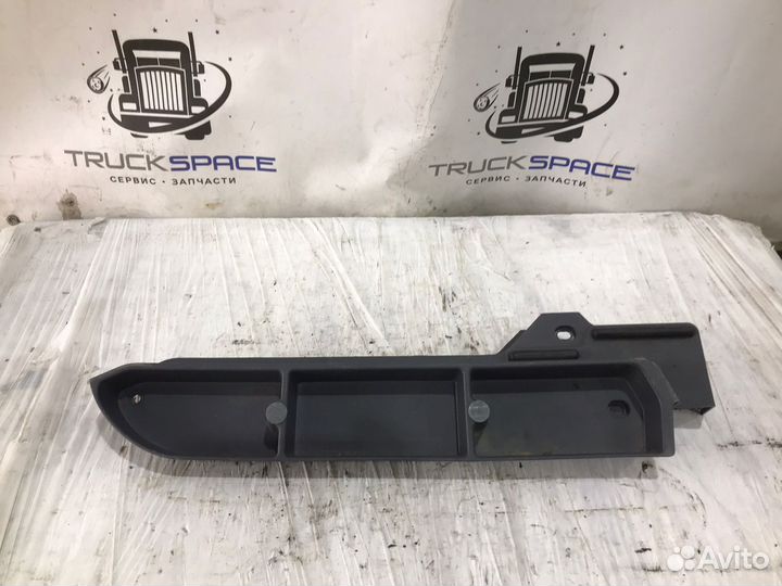 1450269 Бардачок Scania