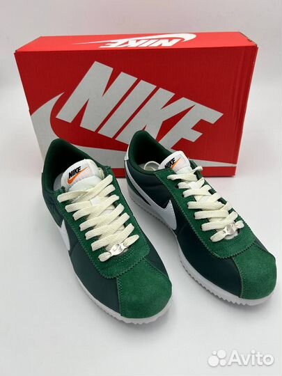 Кроссовки Nike Cortez женские