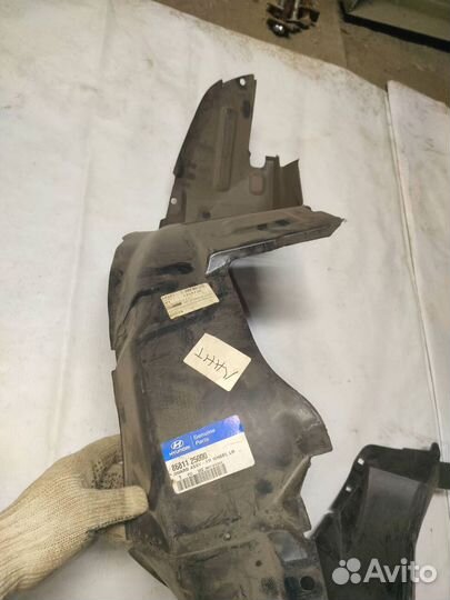 Подкрылок пер. LH accent тагаз 8681125000