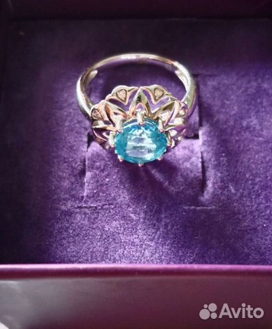 Золотое кольцо с бриллиантами и топазом 585 объявление продам