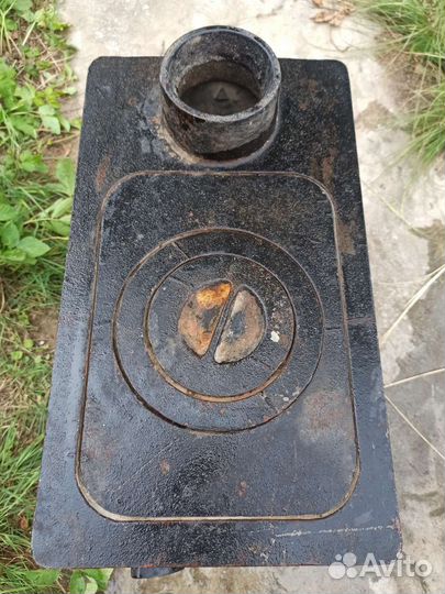 Чугунная дачная печь-буржуйка