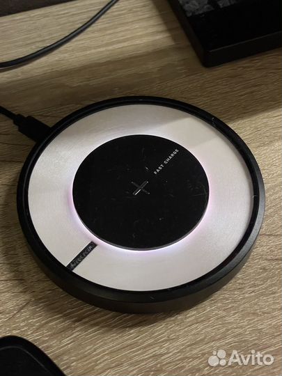 Беспроводная зарядка Nillkin Magic Disk 4