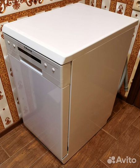 Посудомоечная машина Hansa 45 см