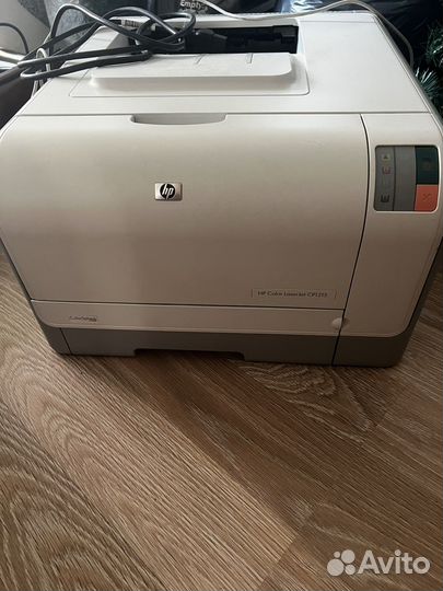Принтер HP Color LaserJet CP1215
