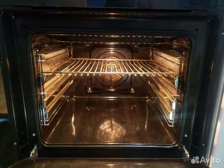 Духовой шкаф