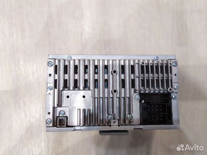 Родная магнитола на kia Sportage 2