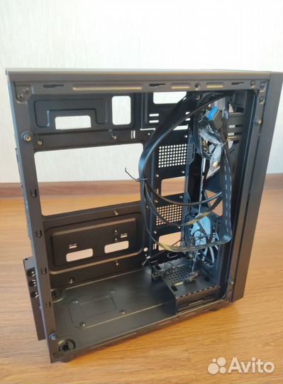 Новый Корпус Aerocool Glider Cosmo