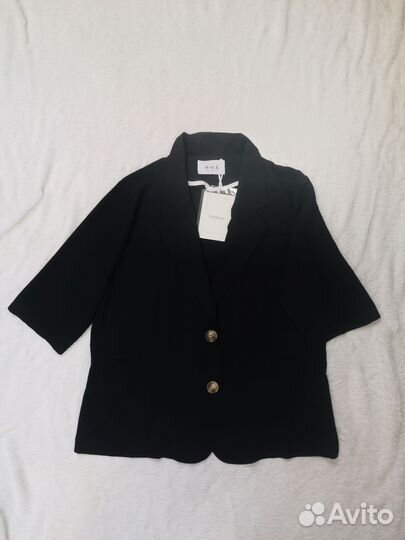 Пиджак летний новый до 50 р Торг уместен
