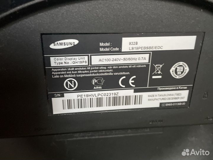 Монитор Samsung syncmaster 932в