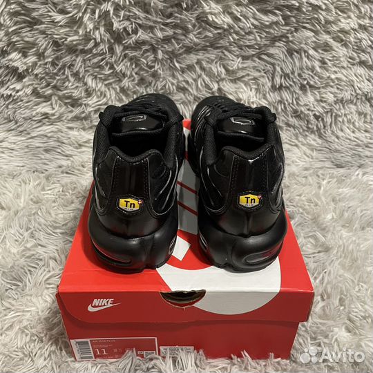 Nike Air Max TN Plus Triple Black