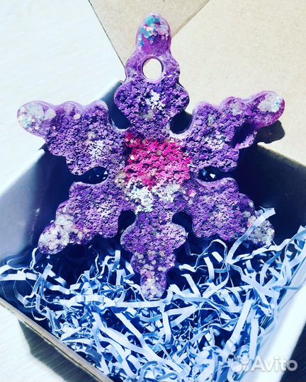 Елочные игрушки из эпоксидной смолы