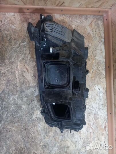 Фара Правая Мерседес GLC A2539065201