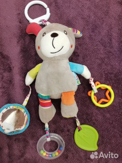 Детская игрушка в кроватку или коляску