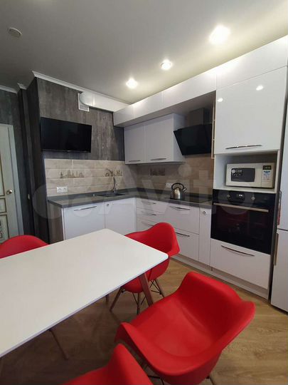 4-к. квартира, 91 м², 12/16 эт.