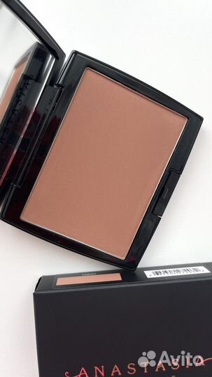Anastasia Beverly Hills powder bronzer tawny пудра