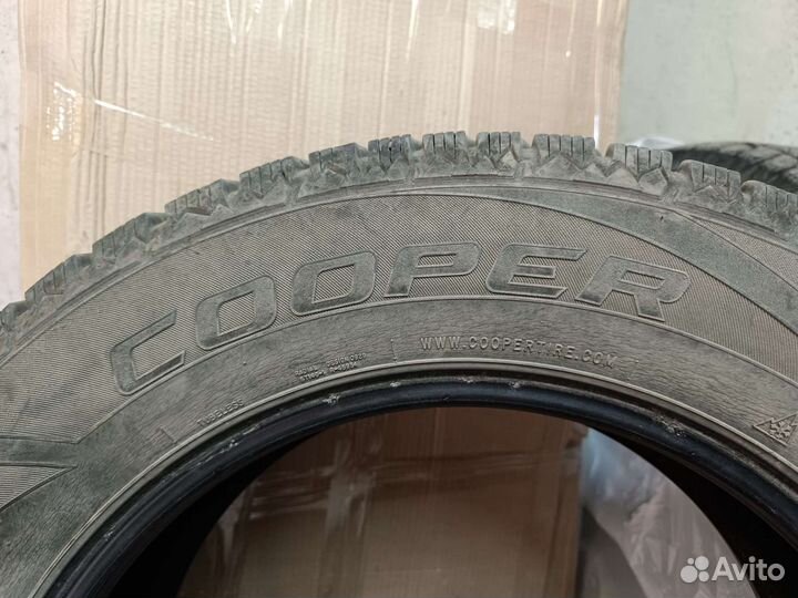 Cooper Vanmaster M+S 235/65 R18