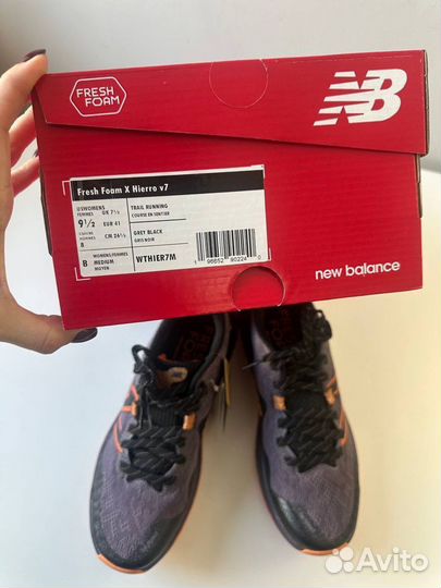 Женские кроссовки New balance