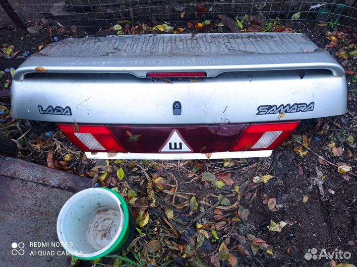 Продам крышку багажника