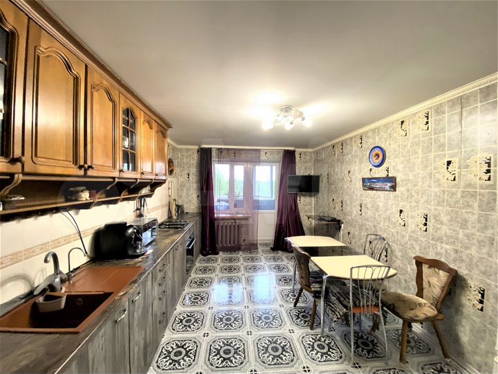 3-к. квартира, 159,1 м², 5/5 эт.