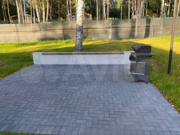 Дом 77 м² на участке 2 га