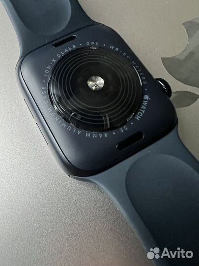 Apple Watch SE 2 (2023) 44MM Midnight