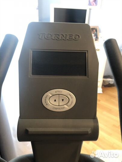 Эллиптический тренажер torneo