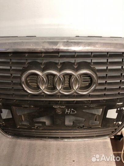 Решетка радиатора Audi A6 C6 2004-2011