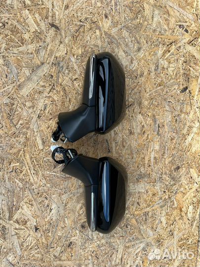 Зеркала боковые новые Camry 70 75 с 2018- года