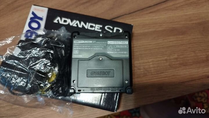 Game Boy advance с картриджами 98 штук