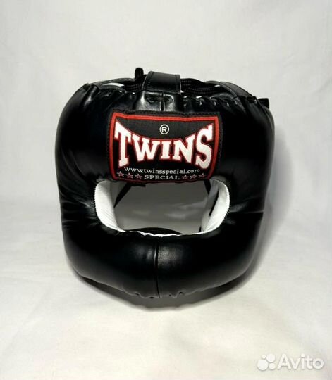 Боксерский шлем twins с бампером