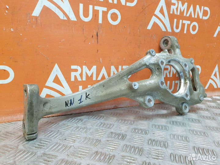 Кулак поворотный передний правый Audi A4 5 B9