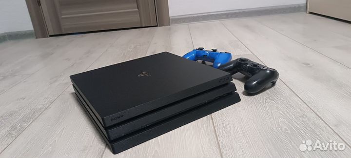 Sony playstation 4 pro + Много игр