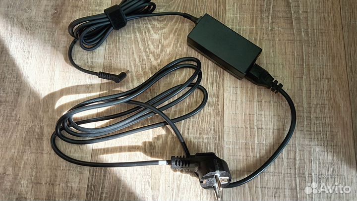 Ноутбук HP 593J2EA