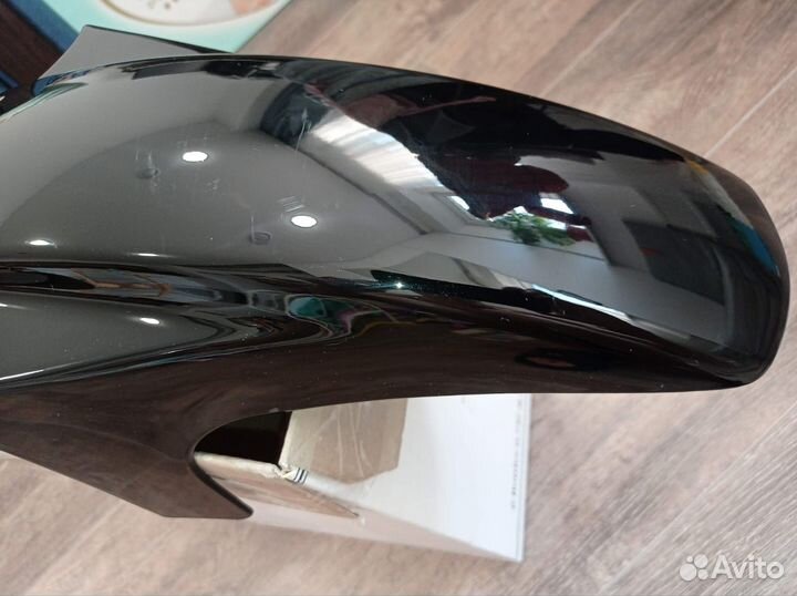 Крыло переднее Yamaha YBR 125