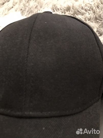 Кепки черные без логотиров 2 шт