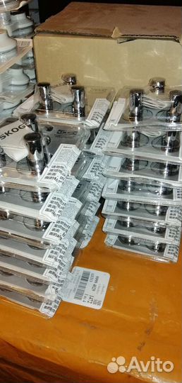 Крючки скугхаль IKEA икеа и Тискен Tisken разные