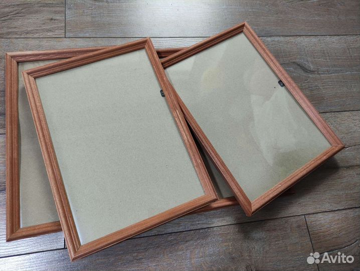 Новая фоторамка 21*30 деревянная