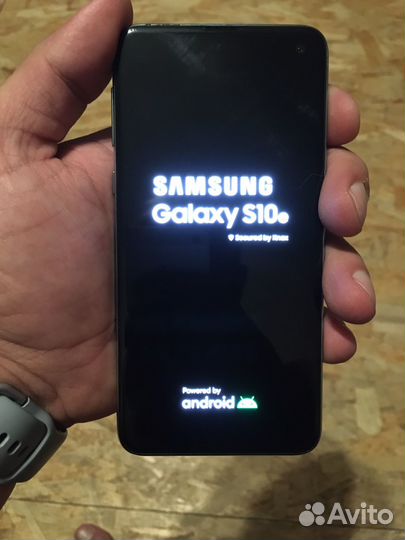 Samsung s10e