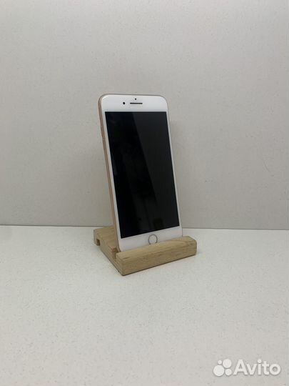 iPhone 8 Plus, 64 ГБ
