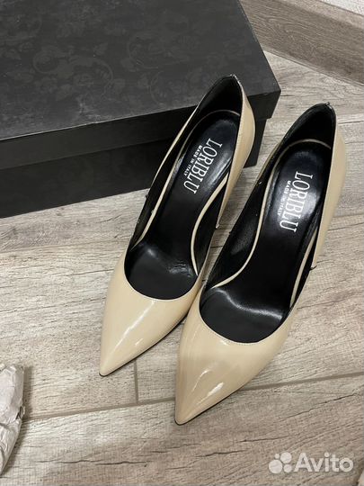 Туфли женские loriblu